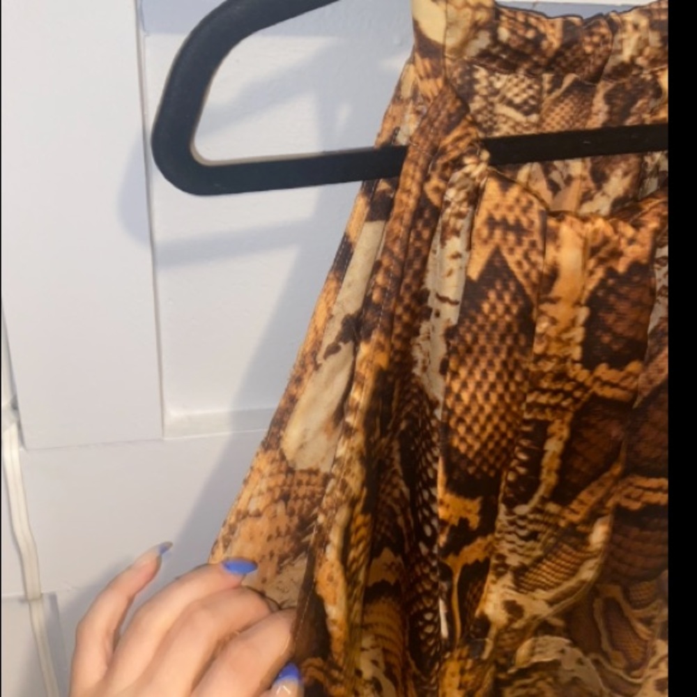 Y2k Snakeskin Satin Ruffle Blouse - image 5